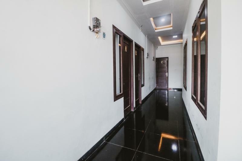 Reddoorz @ Limo Depok Exterior foto